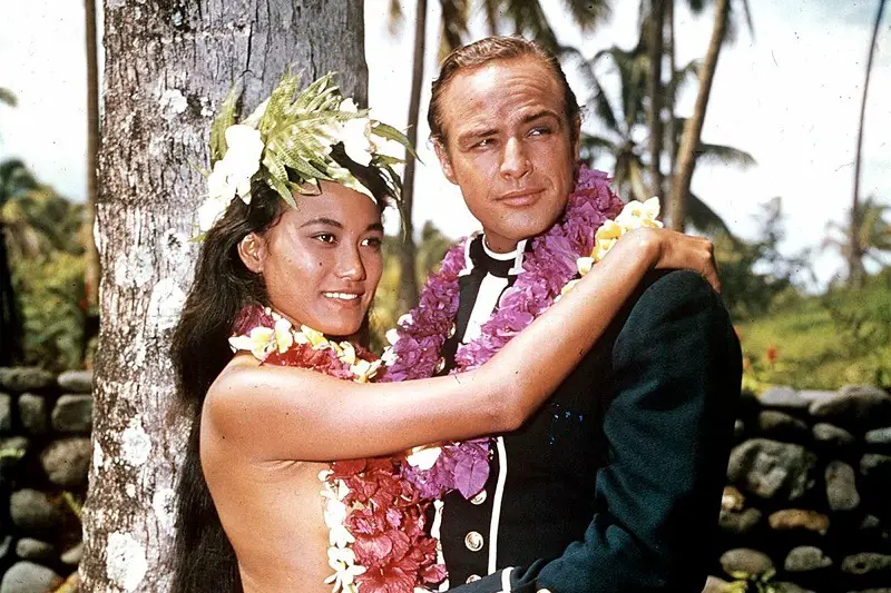 Marlon Brando and Tarita Teriipaia. 